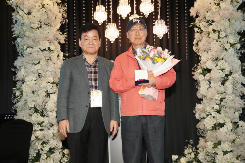 신인 (6).png