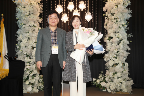 신인 (8).png