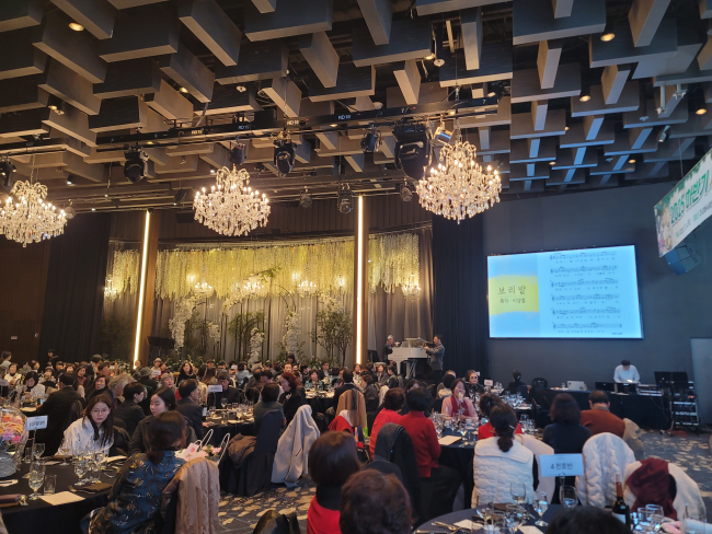 송년2025홍찍 (33).png