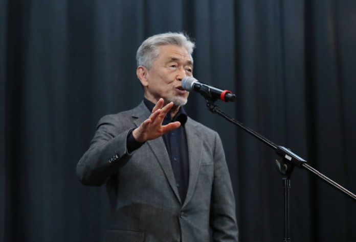 홈페이지장사익 (2).jpg